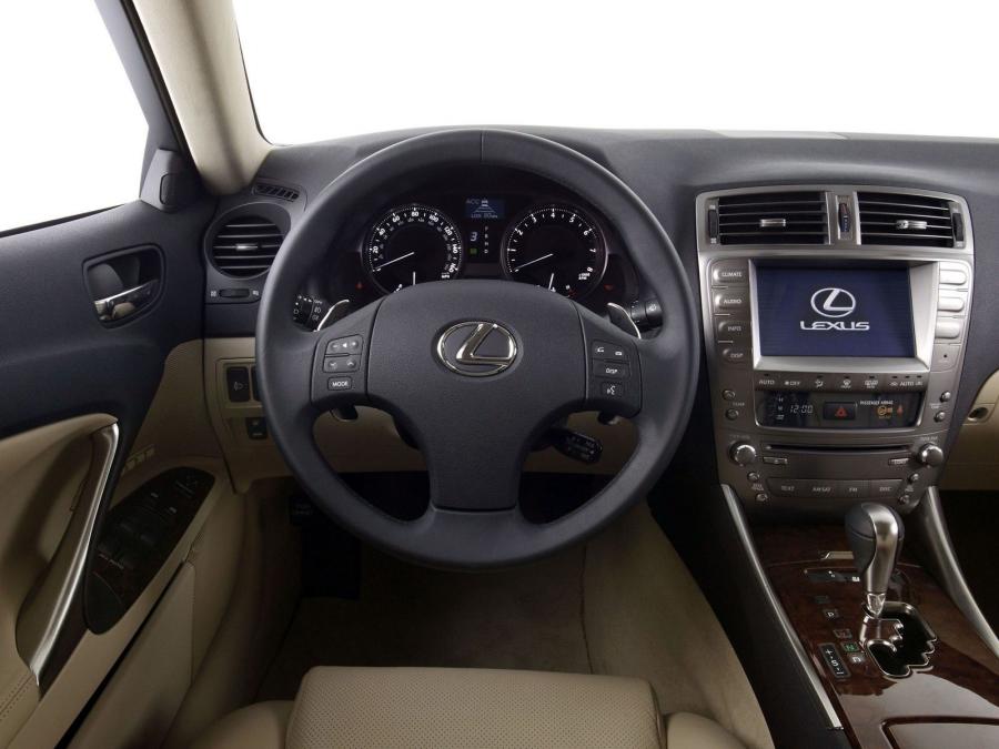  Lexus IS250 2006 года  (фото 11 из 25)